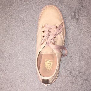 light blush/rose gold vans